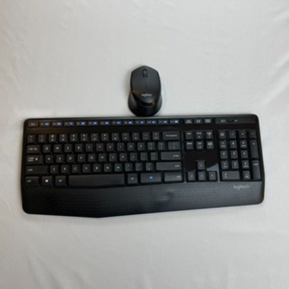 Logitech MK345 Wireless Keyboard and Mouse Combo Full Size with Palm Rest